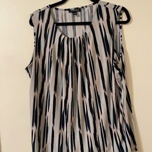 Plus size multicolored striped shirt.